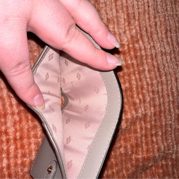 Kate Spade Margaux Pebble Bifold Black
Women's Wallet - Picture 8 of 8